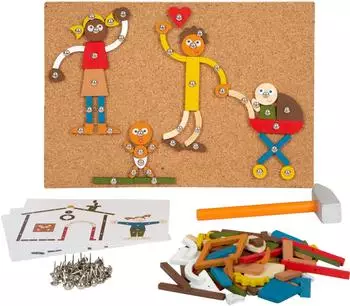 Small Foot Design Hammerspiel "Haus und Familie" aus Holz, Korkplatte, ab 3 Jahren (12359)
