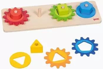 Goki Sortierspiel Formen mit Zahnr&auml;dern, Holz, 13-teilig (58295)