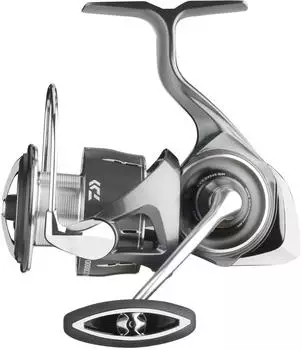 Daiwa 24 Luvias PC LT 2500D Spinnrolle