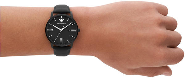 Emporio Armani Uhr mit drei Zeigern, Datumsanzeige und schwarzem Lederarmband AR11572