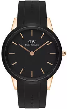 Daniel Wellington Iconic Motion 44 mm Rose Gold
