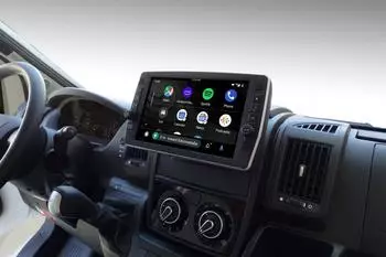 Alpine X903D-DU2