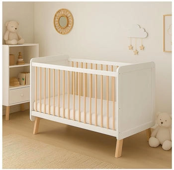 Baby-Delux Babybett 60x120 Lou weiß Kiefernholz Schutzgitter Komfort Matratze
