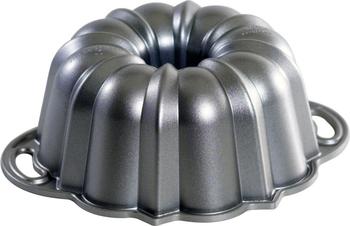 Nordic Ware Backform Bundt mit Griffen (51237)
