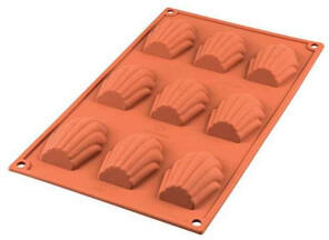 Silikomart Brown silicone mould for 9 madeleines