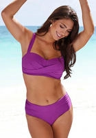 LASCANA Bikini-Hose Comfy in h&ouml;herer Form lila 40