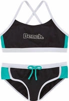 Bench. Bustier-Bikini mit Kontrastdetails