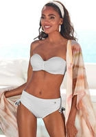 LASCANA Bikini-Hose "Omara" mit Lochstickerei