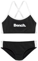 Bench. Bustier-Bikini mit gekreuzten Tr&auml;gern