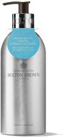 Molton Brown, Cypress & Sea Fennel Wiederbef&uuml;llbare Flasche Bade- Und Duschgel