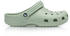 Crocs Classic Sandale grün