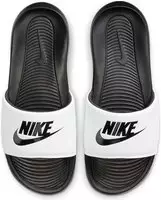 Nike CN9675-005, NIKE Victori One Badelatschen Herren black/black-white 49.5
