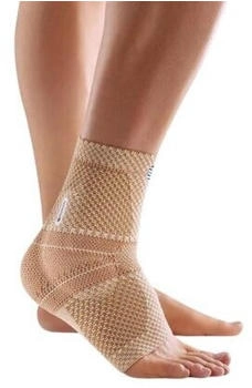 Bauerfeind Sprunggelenkbandage MalleoTrain beige rechts 5