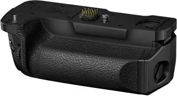 OM System HLD-10