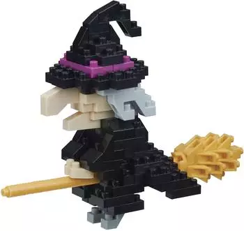 Nanoblock Monsters Hexe, Collection Series Bausatz (NBC-314)