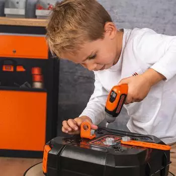 Smoby Black+Decker Werkzeugkoffer Spielzeug, 35 Zubehörteile (7600360938)