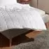 Traumschlaf Faserdecke Thinsulate 4-Jahreszeiten 135x200 cm (00569)