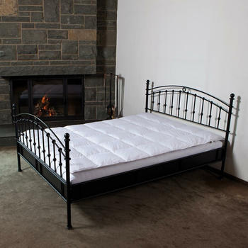 BettwarenShop Daunendecke Toronto medium Daunen 10% Federn 160x210 cm