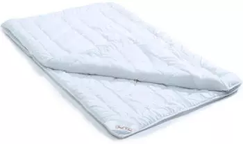 CelinaTex First Class 4 Jahreszeiten Steppdecke 200x200 cm (1644)