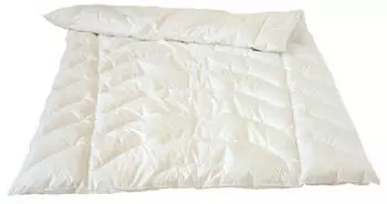 Traumina Bettdecke Novis Daune Ganzjahresdecke leichte Winterdecke WK3 240x220 cm