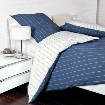 Traumschlaf Mako-Soft-Seersucker Wendebettwäsche Tango denimblau Kissenbezug einzeln 80x80 cm