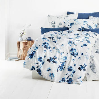 Fleuresse Halbleinen Bettwäsche Provence Cassis Aquarellblüten blau 200x200+2x80x80 cm