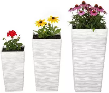 Outsunny Stapelbare Outdoor-Blumentöpfe quadratisch, Kunststoff, Wellenmuster, 42/55/65cm, 3er-Set (84H-473V00WT)
