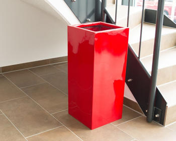 Eleganteinrichten Pflanzkübel Fiberglas säule 38x38x70cm hochglanz rot