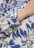 s.Oliver Tunikabluse aus Viskosemix mit All-over-Print creme|blau 2168879.02A1.