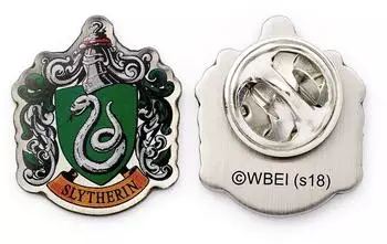 The Carat Shop Harry Potter Slytherin Wappen Anstecknadel (HPPB023)