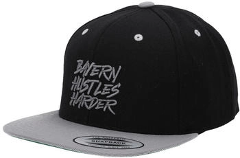 FC Bayern München Snapback Hustles Harder schwarz