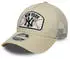 New Era 9FORTY Trucker Cap MLB New York Yankees Patch light beige