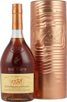 Remy Martin 1738 Accord Royal 0,7l 40% Remy Martin 1738 Accord Royal 0,7l 40%
