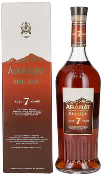 Ararat 7 Years Old in Geschenkbox 0,7l 40%