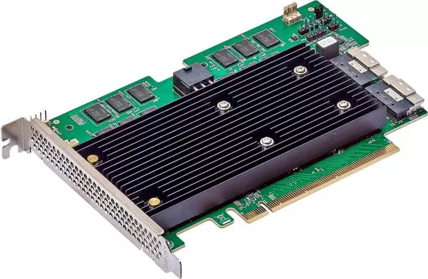 Broadcom MegaRAID 9670W-16i