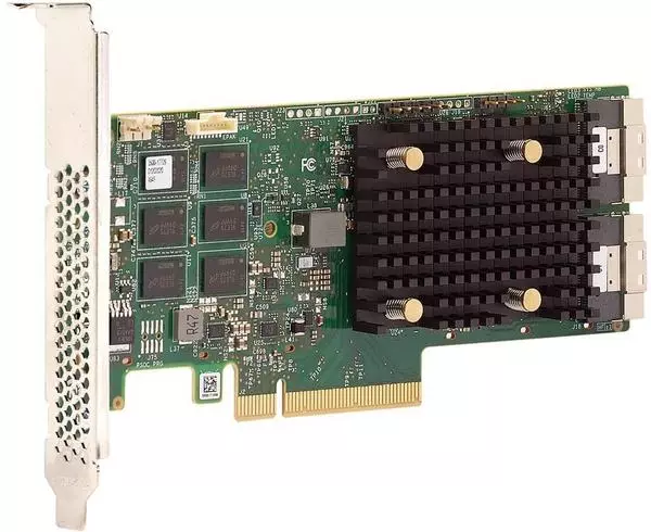 Broadcom MegaRAID 9560-16i