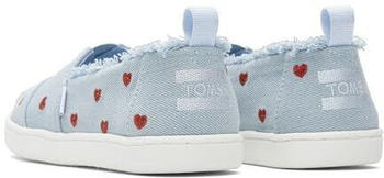 TOMS Shoes Tiny Classic Alpargata Espadrille Loafer Flat pastelblau gewaschene Jeans metallisch bestickte Herzen