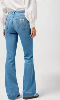 Wrangler Flare (Damen)