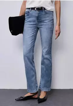 Street One Blaire Jeans light blue wash (Damen) (A38061517625)