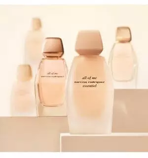 Narciso Rodriguez all of me essentiel Eau de Parfum