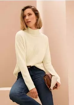 Madeleine Stehkragen-Pullover aus Schurwolle wollweiß