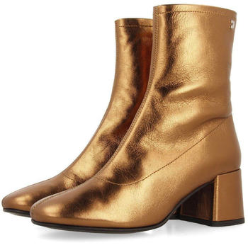 Gioseppo Evanton golden