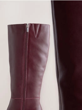 Next Fashion Forever Comfort® karminrot