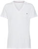 Tommy Hilfiger T-Shirt »HERITAGE V-NK TEE«, mit Tommy Hilfiger Logo-Flag auf...