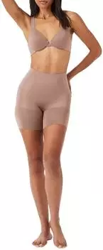 Spanx SPANXsculpt Oncore Mid-Thigh Short café au lait/rose