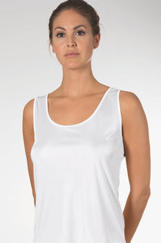 Nina von C Achseltop (22 400 112 0) weiss