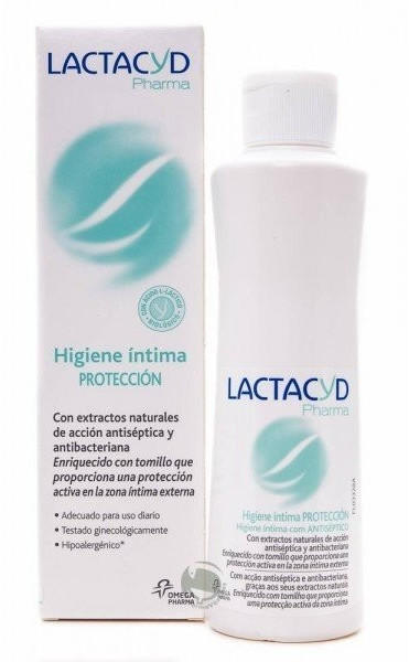 Lactacyd Pharma with antibacterials (250 ml)