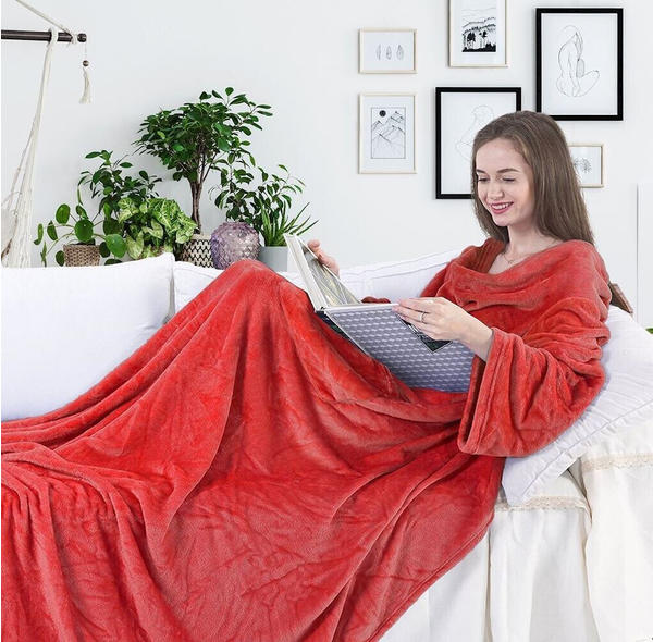 DecoKing Ärmeldecke Lazy - Microfaser TV Blanket Red 150x180 cm