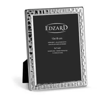 Edzard Pavia (13x18 cm)