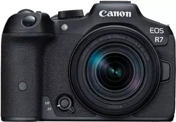 Canon EOS R7 Kit 18-150 mm